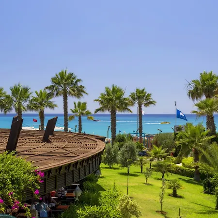 Resort Mukarnas &